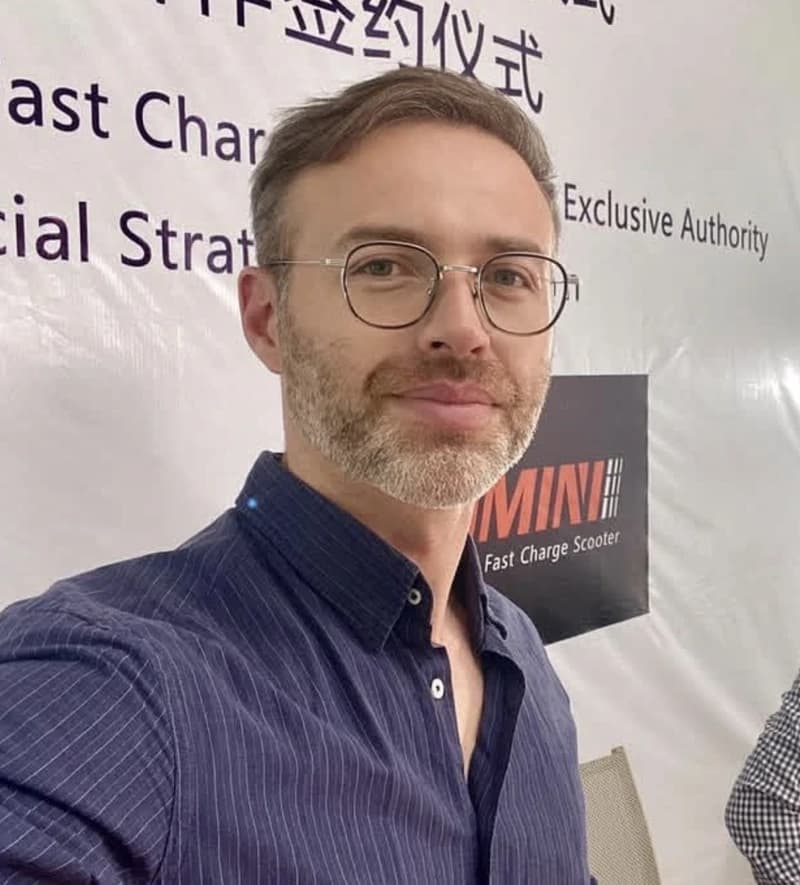 Founder Shanghai Cool Light